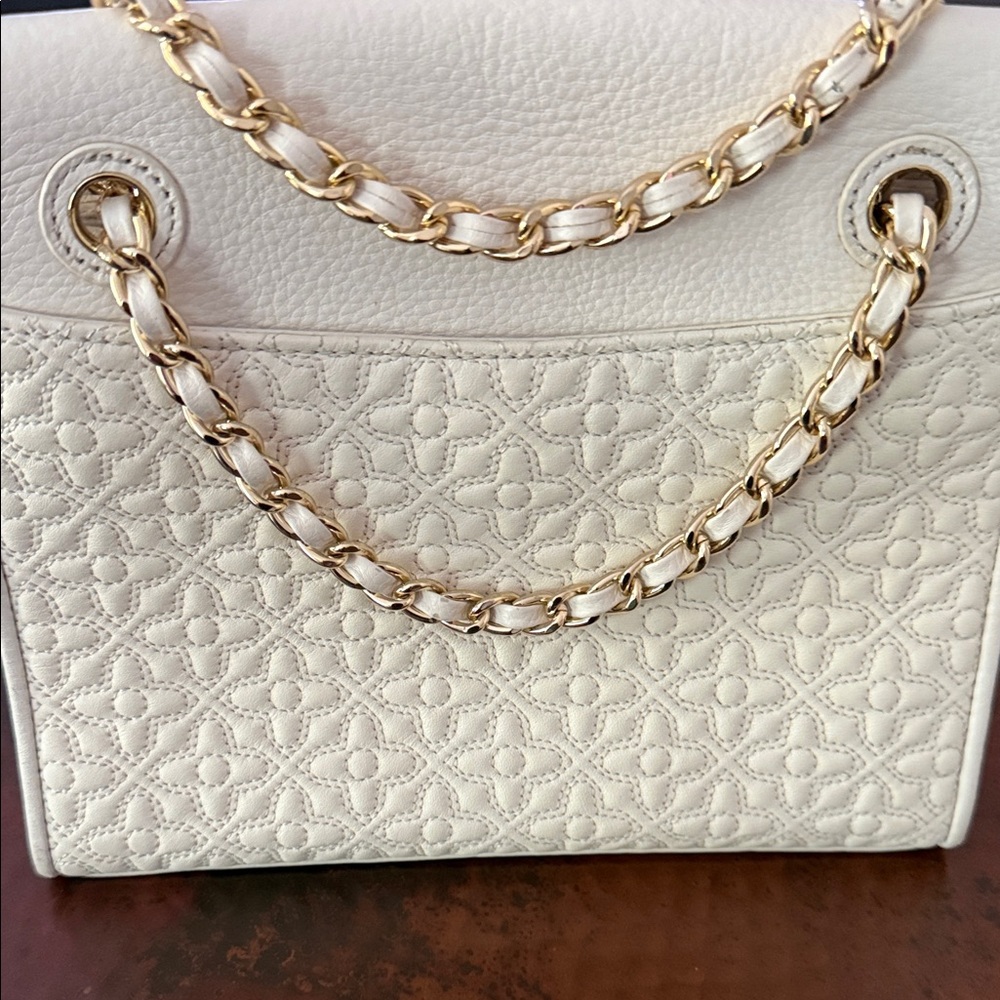 Tory Burch White Quilted Shoulder Bag - Picture 4 of 9